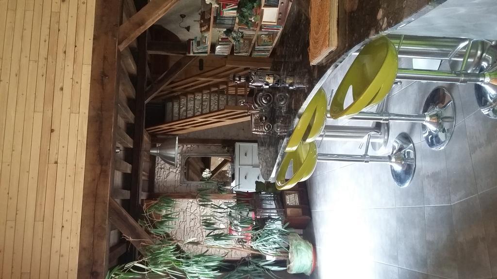 Aux Greniers A Reves Bed and Breakfast Plestan Εξωτερικό φωτογραφία