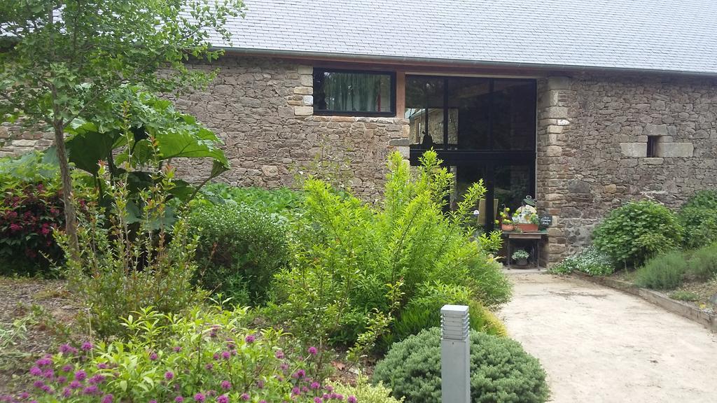 Aux Greniers A Reves Bed and Breakfast Plestan Εξωτερικό φωτογραφία