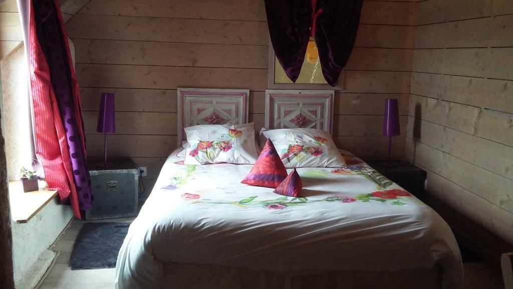 Aux Greniers A Reves Bed and Breakfast Plestan Εξωτερικό φωτογραφία