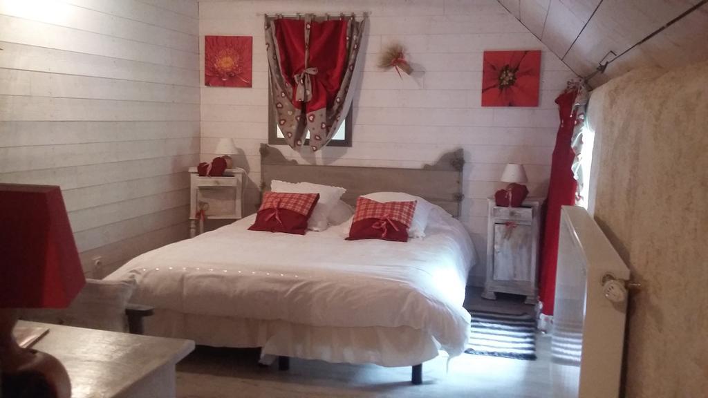 Aux Greniers A Reves Bed and Breakfast Plestan Εξωτερικό φωτογραφία