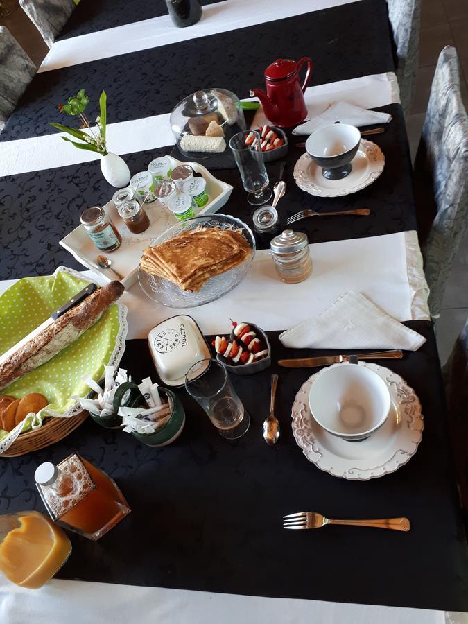 Aux Greniers A Reves Bed and Breakfast Plestan Εξωτερικό φωτογραφία